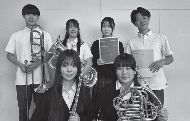 小松市立高等学校 芸術コース音楽専攻の皆さん